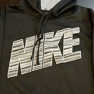 Therma fit Nike hoodie